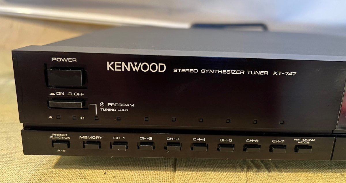 高品質，大人気】 KENWOOD KT-747 ステレオ シンセサイザー チューナー