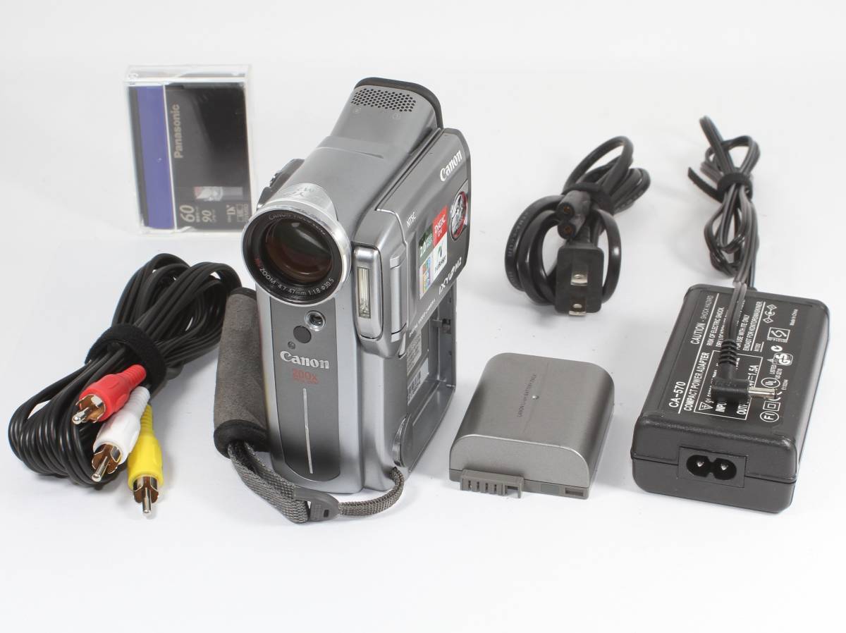 miniDVのダビングに！ Canon ビデオカメラ iVIS HV30