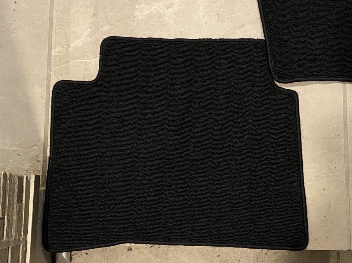 美品 50/51プリウス 純正プレミアムフロアマット 5枚セット A