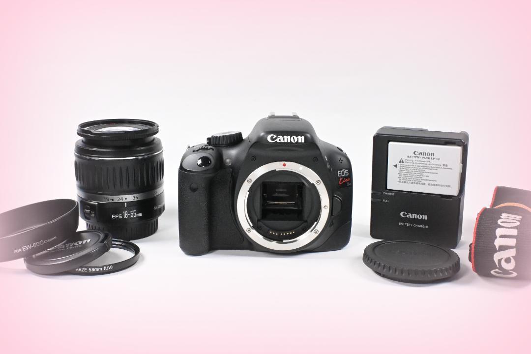 Canon Kiss EOS X4 IS EF-S Lens 18-55 Camera 18-55mm Kit Digital