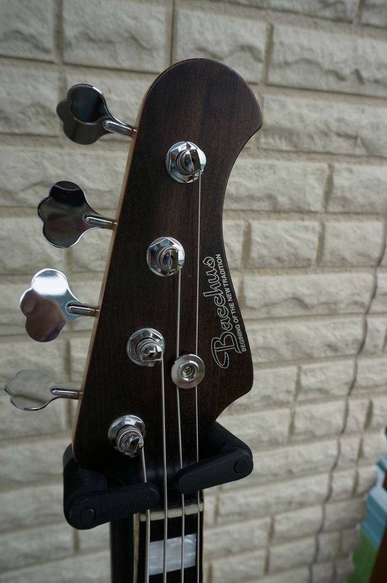 レア初期型 Bacchus Woodline 4 HandMadeシリーズ ジャズベース 名器 