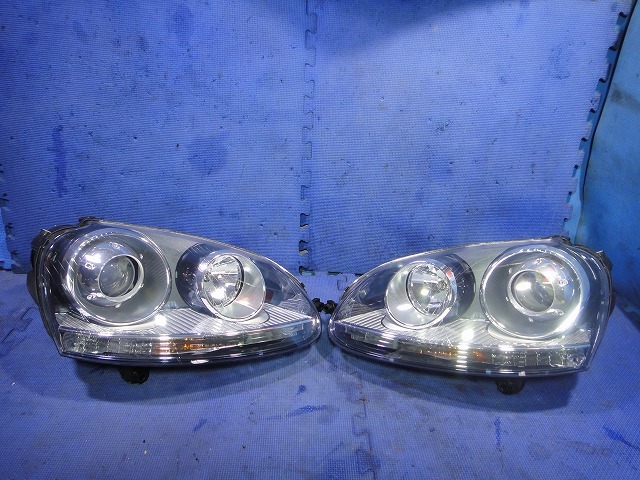 VW ゴルフ 5 1K 系 等 純正 左右 キセノン ヘッドライト バラスト付き 1K6941031 HID [2839]