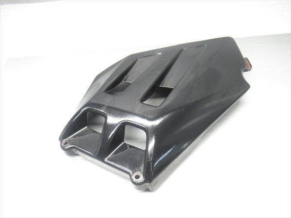 VTR250　純正オプション　サイドカウル　シュラウド F1R5-0601 ホンダ VTR250 2型 サイドカウル シュラウド 純正オプション