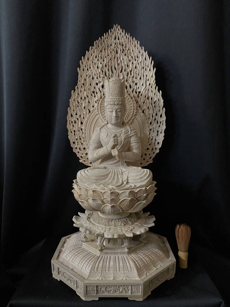 井波彫刻 一刀彫り 仏教工芸品 総楠製 極上 大日如来 高62cm