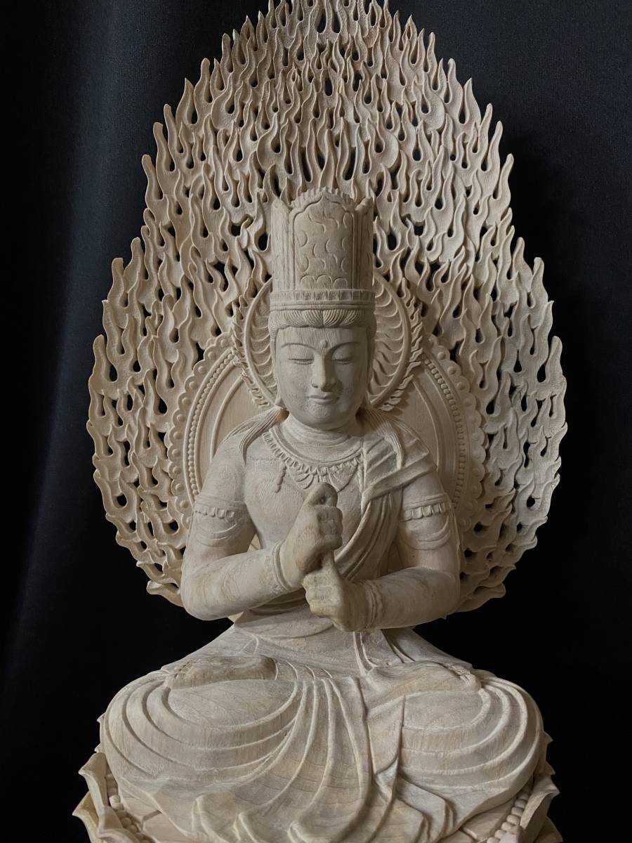 井波彫刻 一刀彫り 仏教工芸品 総楠製 極上 大日如来 高62cm