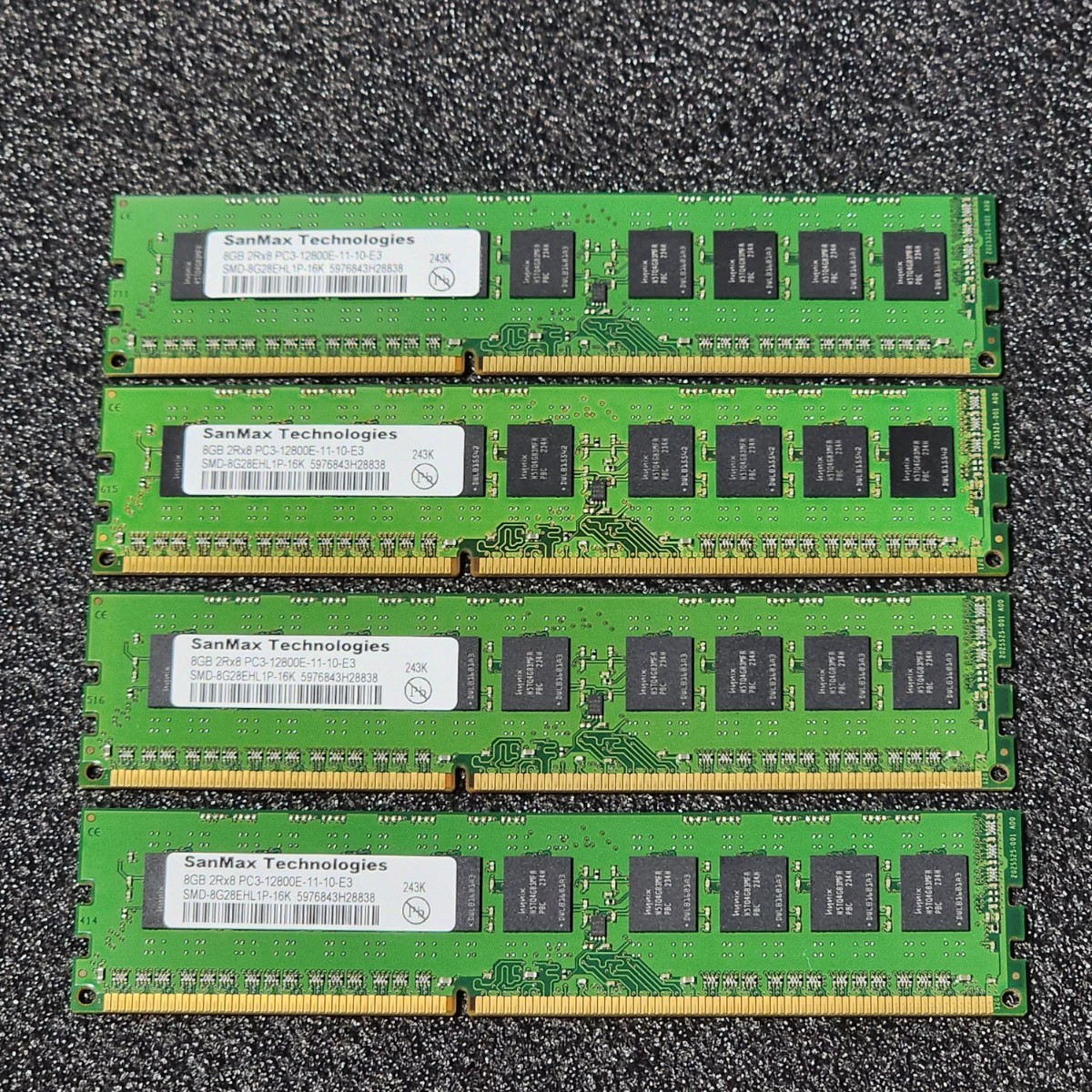 SanMax DDR3-1600MHz 32GB (8GB×4枚キット) SMD-8G28EHL1P-16K 動作