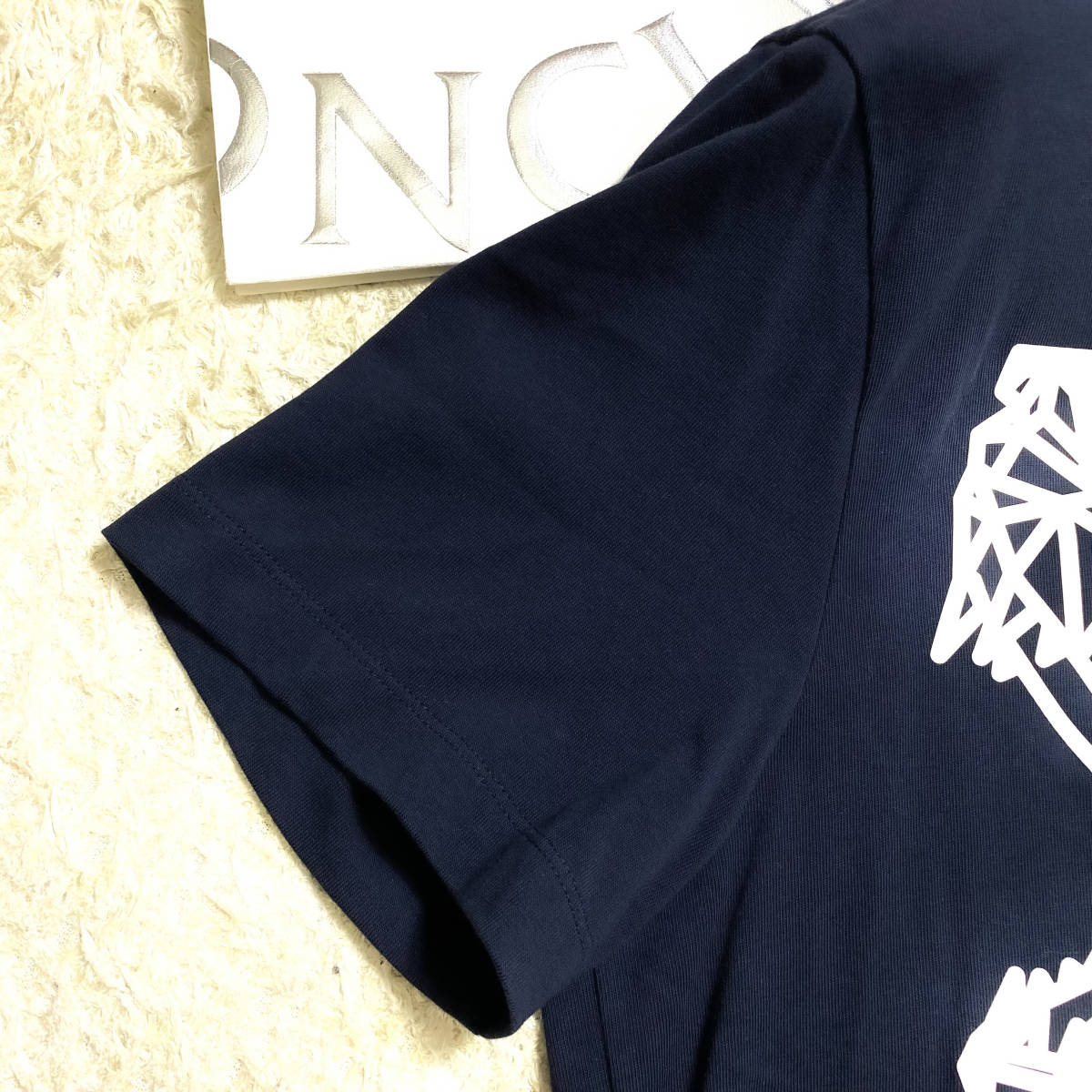 未使用級希少クマMONCLER半袖Tシャツ フロントビッグベアープリント 