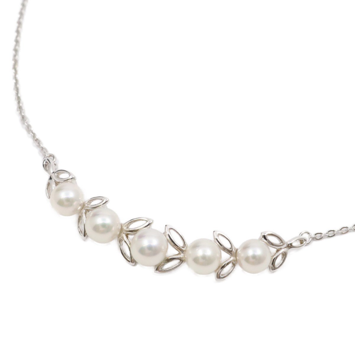 MIKIMOTO ミキモト リーフモチーフ ネックレス シルバー/パール5粒【い