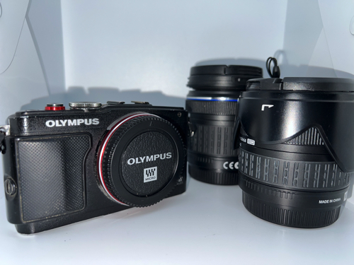 ボディ・レンズ2本】OLYMPUS PEN Lite E-PL6 / ZUIKO DIGITAL 14-42mm
