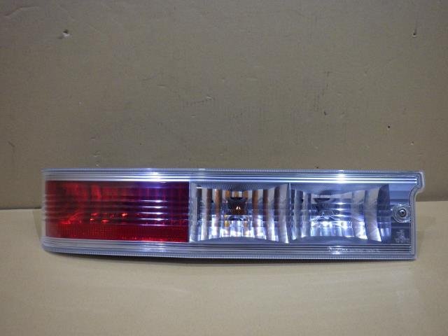 【岩手 盛岡発】中古 純正 ディアスワゴン ABA-S331N 左テールランプ KOITO 220-51897