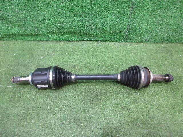 シエンタ 6AA-NHP170G 左フロントドライブシャフト 43420-52250