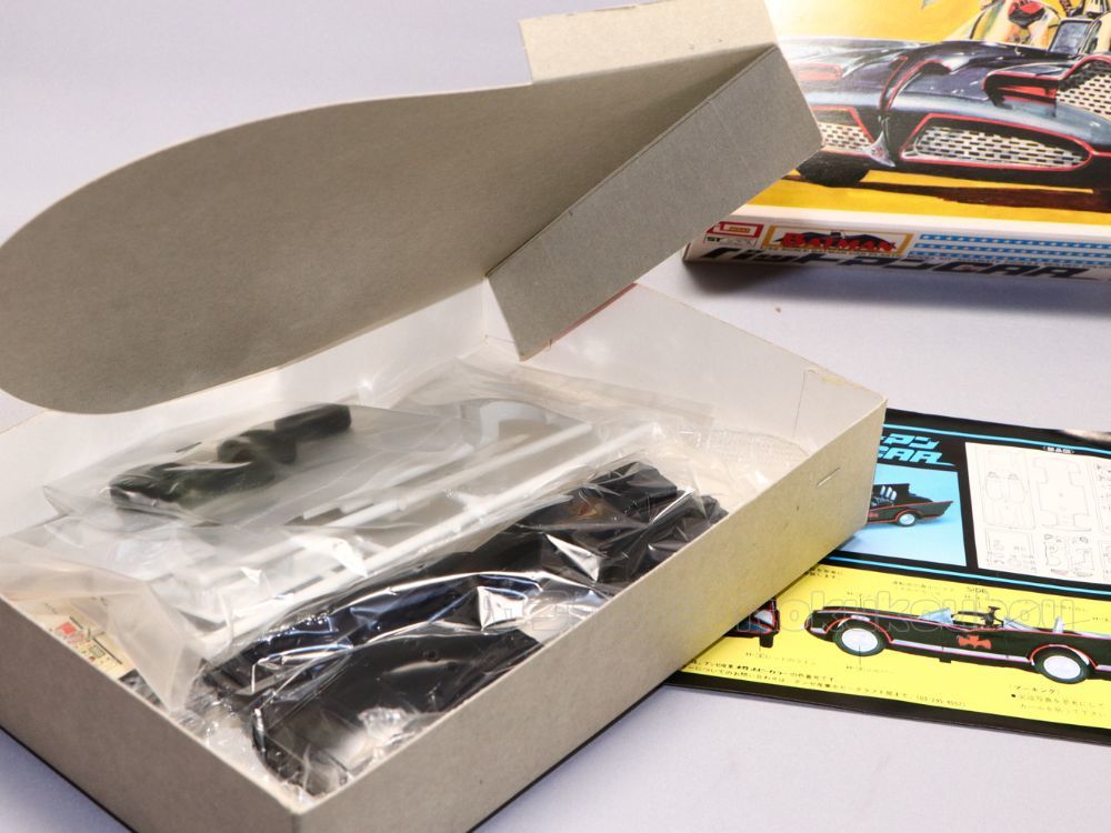 イマイ】1/32 バットマンカー IMAI 今井 BATMAN CAR with ROBIN 未開封 
