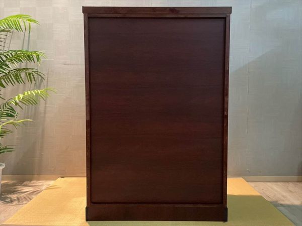 美品 吉野民芸家具 国産 高級金具箪笥 約31.8万円 欅材 焼印有 鍵付 境