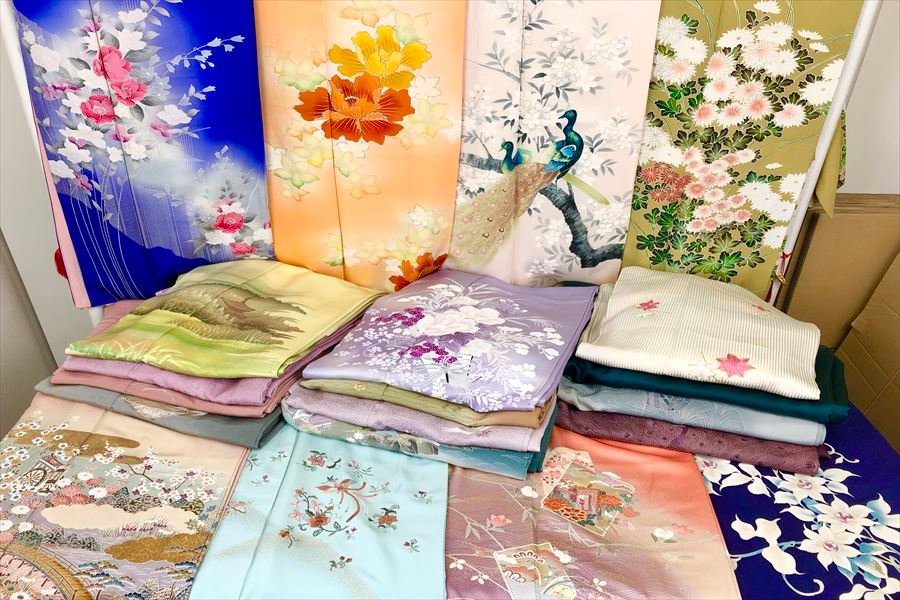 ◎リサイクル着物 まとめて出品 訪問着 まとめ売り20点 京友禅 刺繍 金彩 フォーマル しつけ糸付きあり 中古品 現状品 和ものや傳 A0643