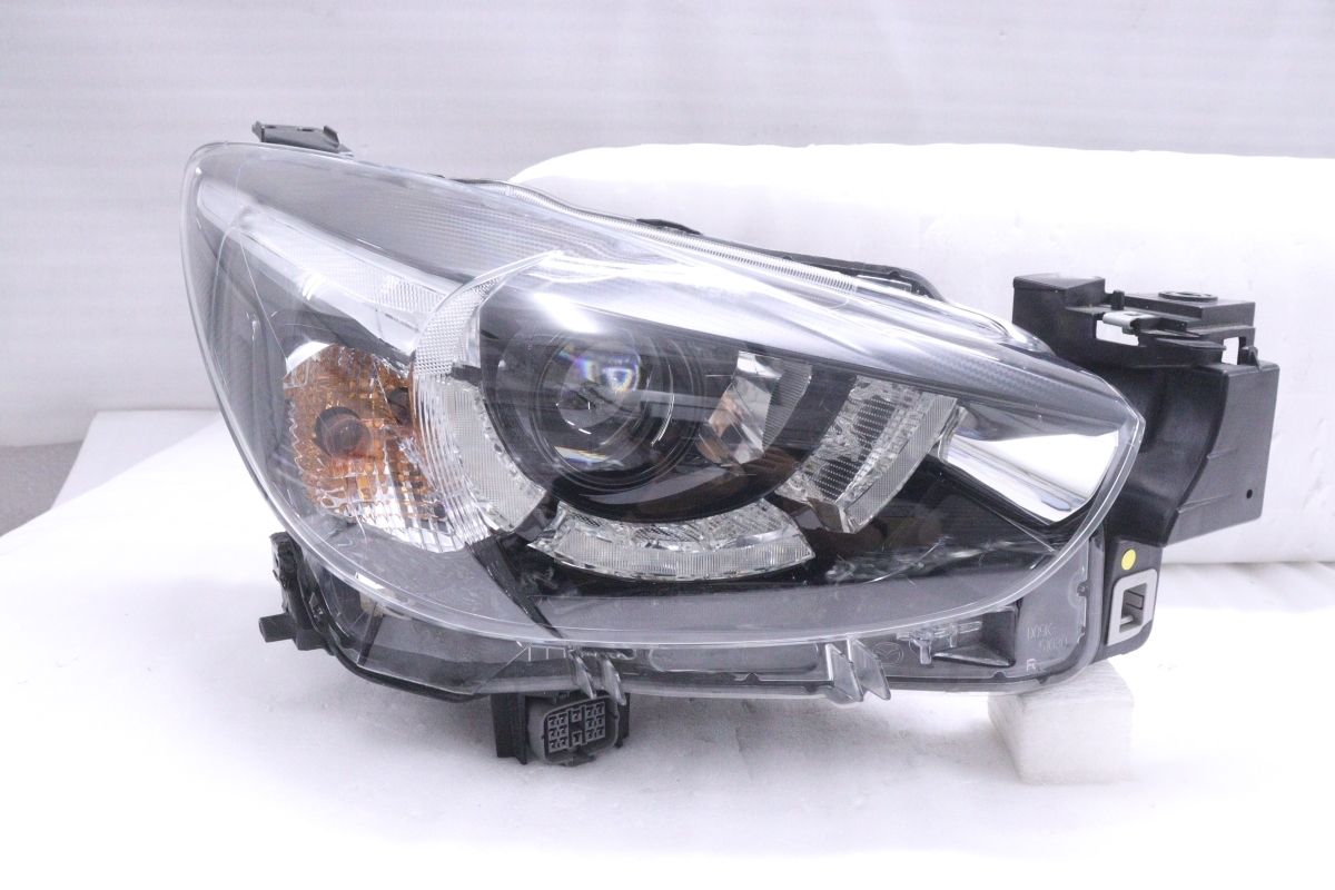 トヨタ 純正 ヴォクシーヴォクシー ZRR80/ZRR85/ZWR80 後期 左ヘッド