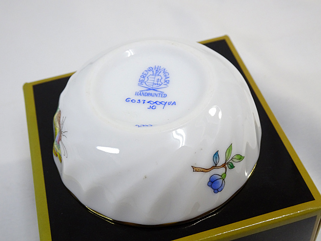 HEREND HVNGARY ヘレンド 小物入れ 箱有り 陶器 花/蝶デザイン 金彩 
