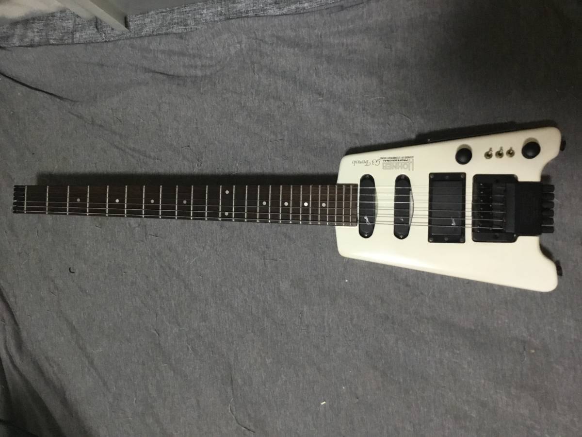 STEINBERGER HOHNER ホワイト ソフトケース付 スタインバーガー