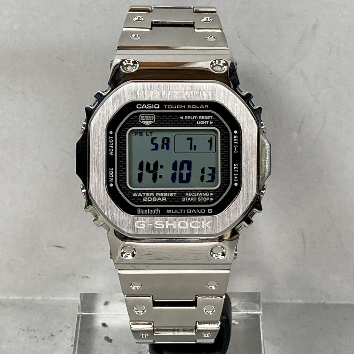 極美品 箱説タグ付G-SHOCK GMW-B5000D-1JF タフソーラー 電波受信 電波  
