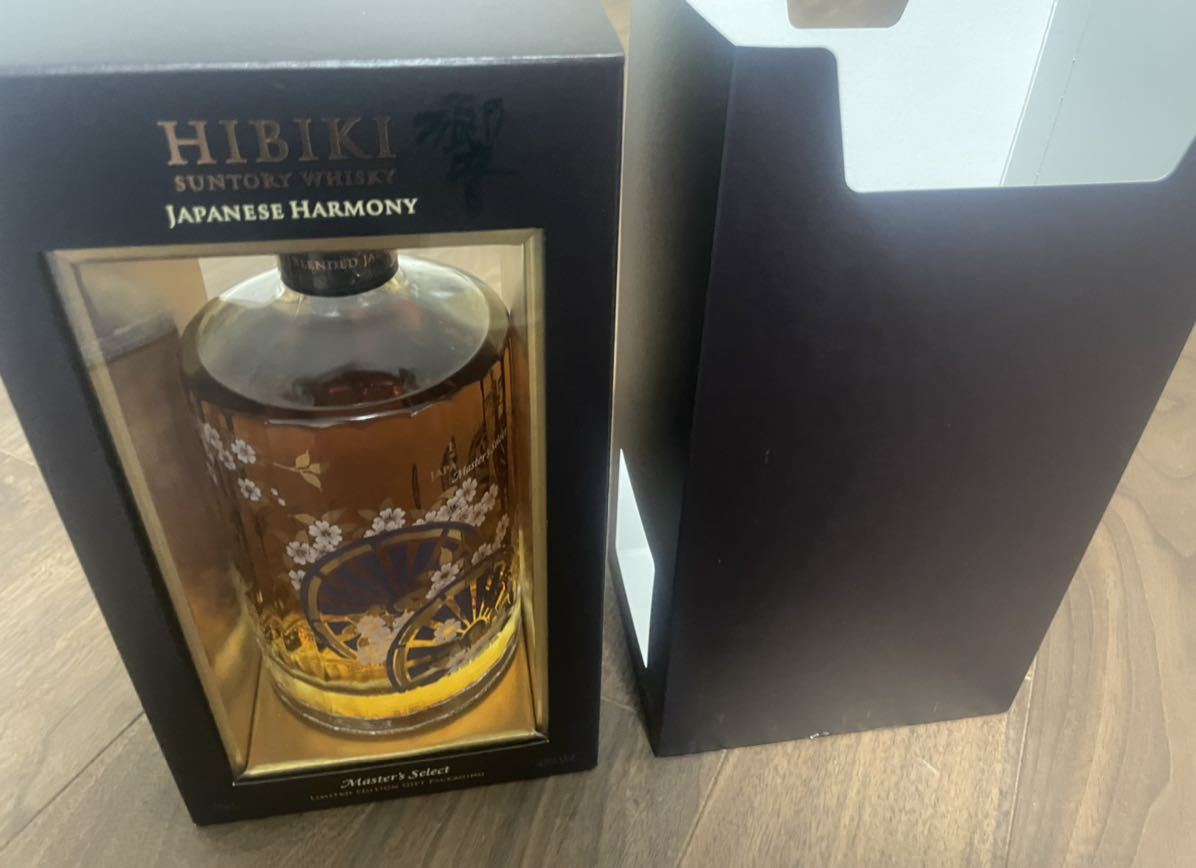 未開栓】SUNTORY サントリー 響 HIBIKI マスターズセレクト 意匠ボトル