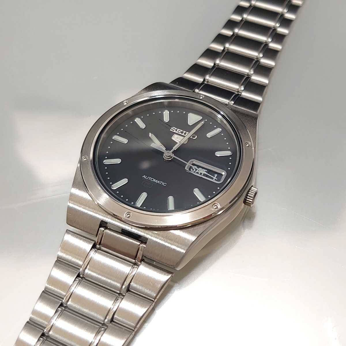 超美品 セイコー5 ファイブ メンズ 自動巻き 腕時計 黒文字盤 SEIKO 5