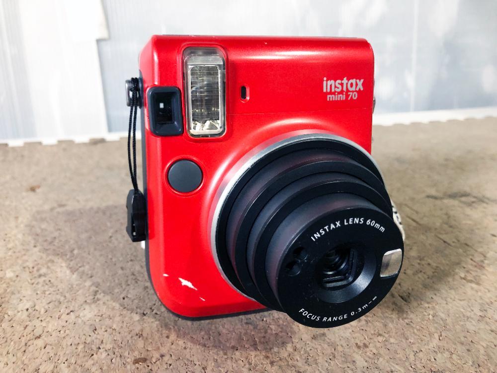 FUJIFILM instax mini 70 赤