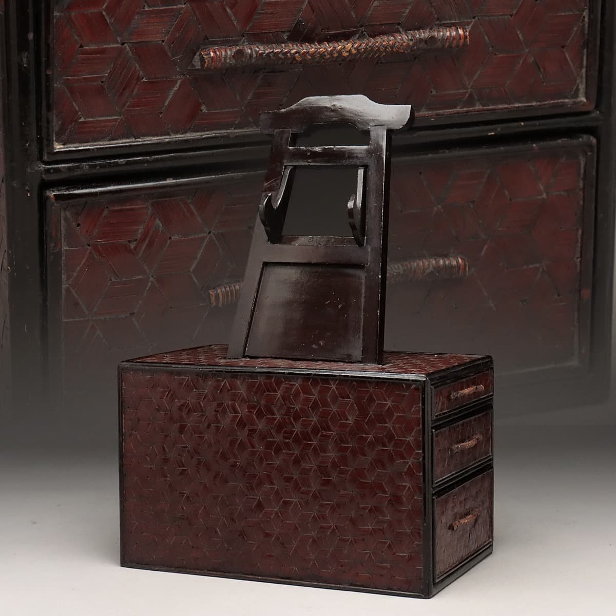 EL570 時代 古竹網代鏡台 幅24.8cm 重638g・竹編小引出付小鏡台・網代編鏡台・鏡架