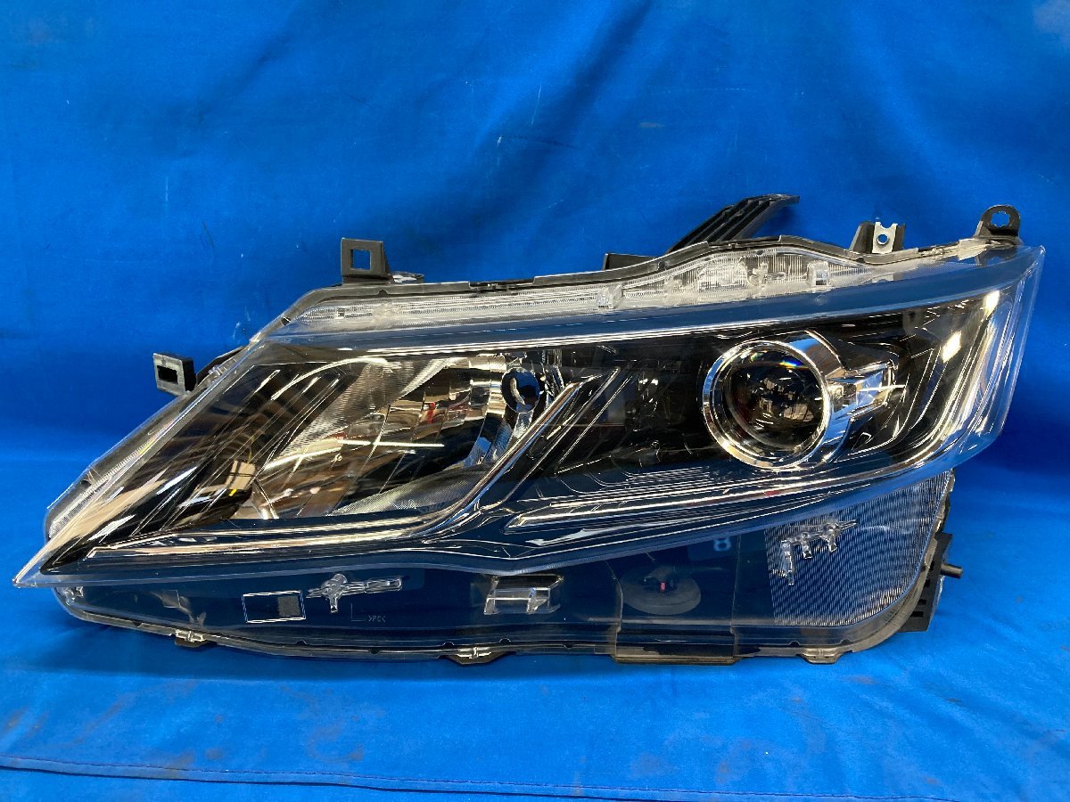 日産 日産 セレナ ハイウェイスター C27 左ヘッドライト KOITO