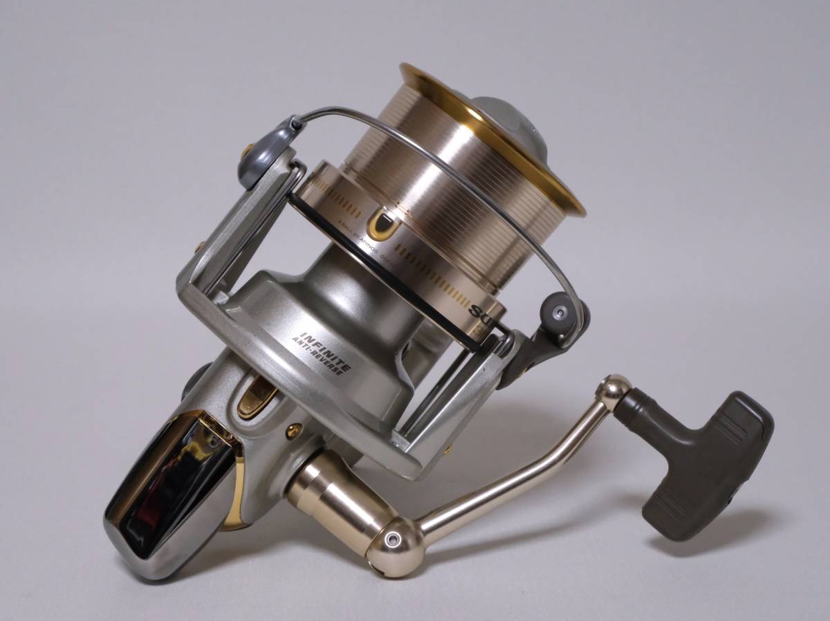 ★デットストック状態！ダイワ ダ サーフZ 35A 替えスプール付き SURF-Z 35A 投げ釣り用リール