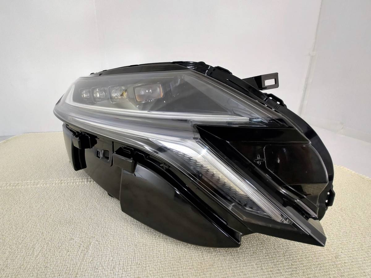 日産 FE13 純正 左 オーラ LED FE13左ヘッドライト AURA⁄オーラ 左