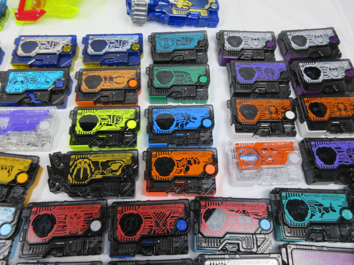 引退品 特撮 大量 まとめ売り 仮面ライダーゼロワン レア DX ゼロツー 