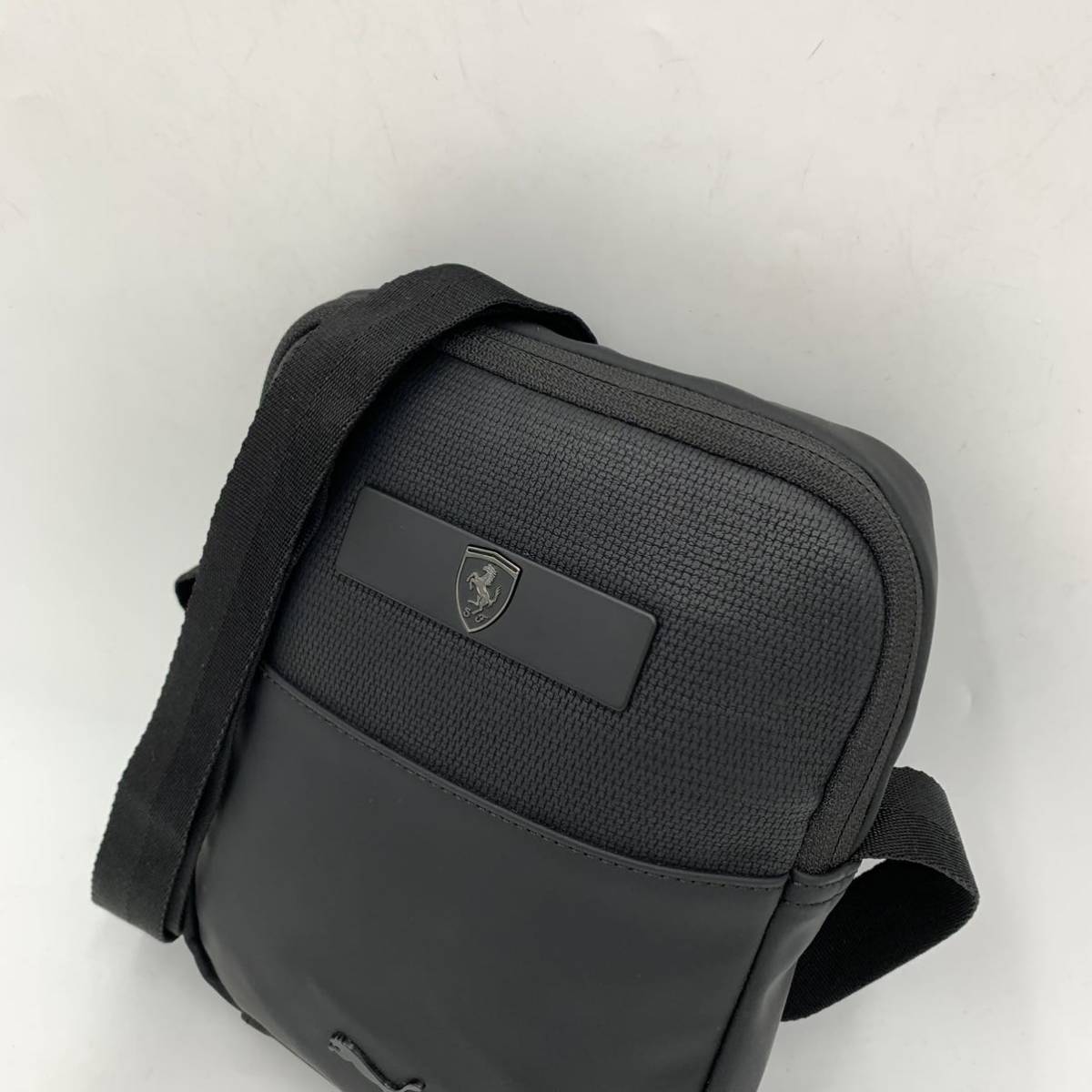 F ☆ 美品/ 洗練されたデザイン!! 
