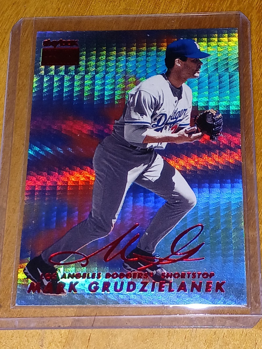 【爆買い，人気SALE】 1999 Skybox Premium #101 Mark Grudzielanek Star Rubies 50枚限定 マーク グルジラネック スタールビー ドジャース(Fleer、Sky Box)｜売買されたオークション情報、yahooの商品情報をアーカイブ公開 - オークフ シングルカード