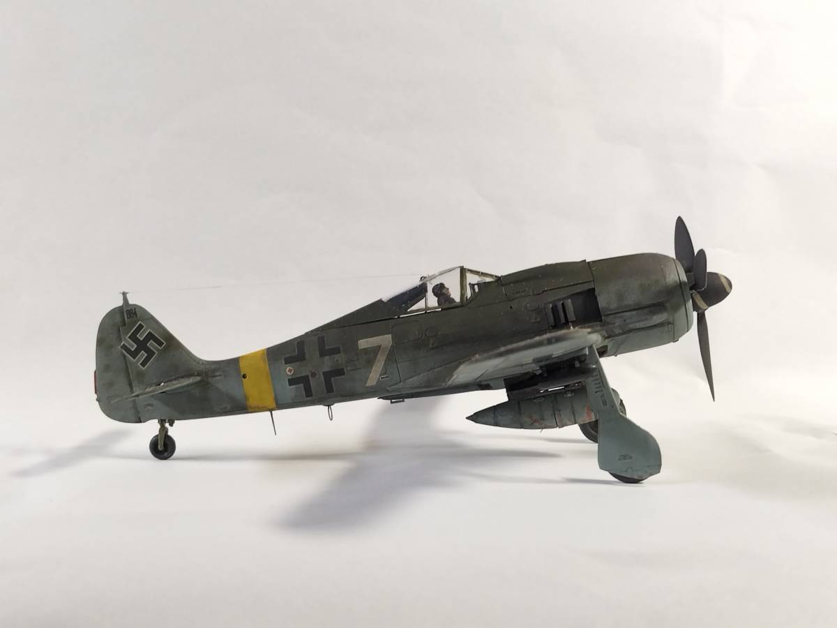 1⁄48 フォッケウルフ トライマスター Fw190 | F-8 プラモデル