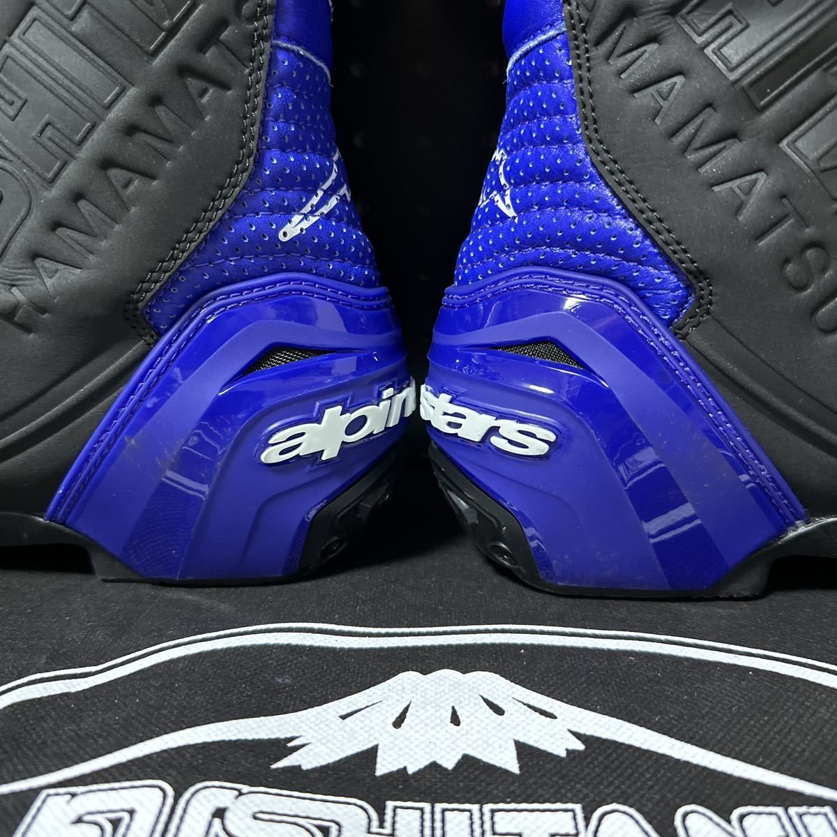 7701 SUPERTECH R2 × ProtoCore Leather Model スーパーテックR2 