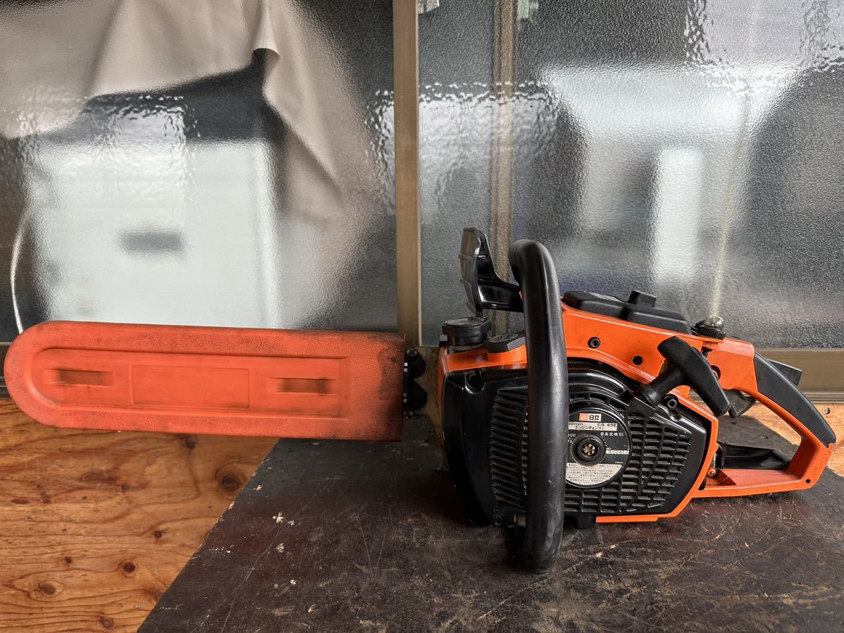 エンジンチェンソー CS HITACHI バー450mm 45E 配送は着払い Engine