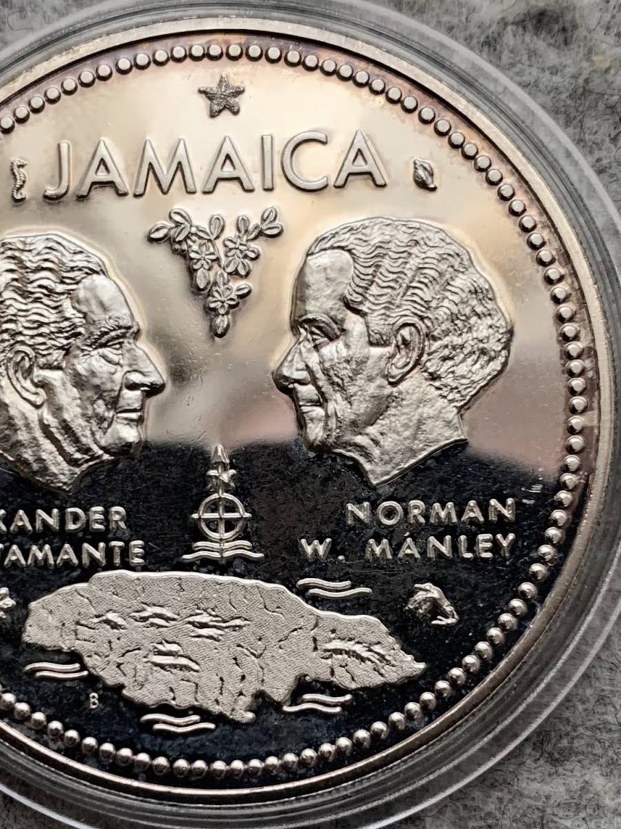 ジャマイカ 1972年 独立10周年記念 10ドル プルーフ大型銀貨（直径45mm