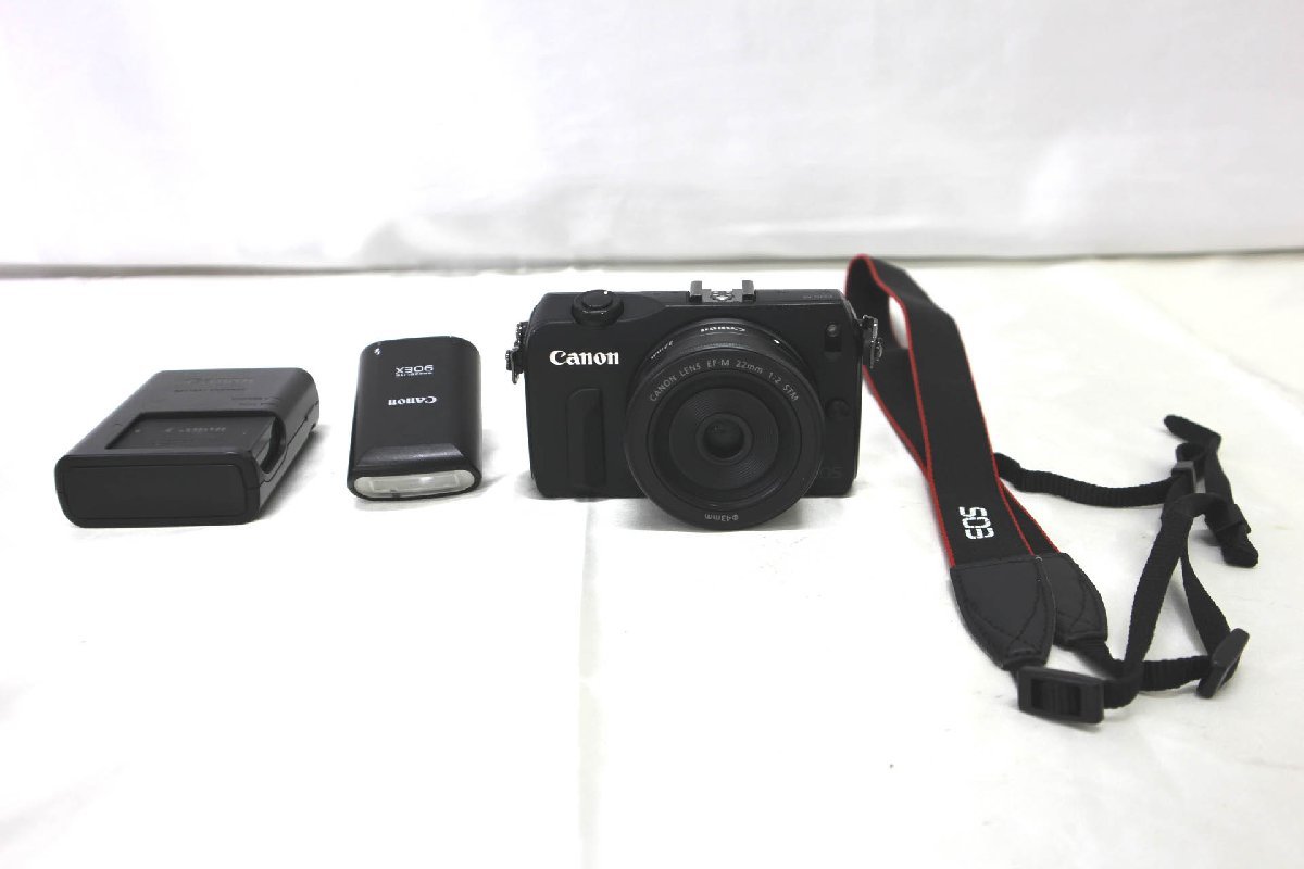 ＜中古品＞Canon ミラーレスカメラ レンズ ストロボ付 EOS M/EF M22mmF2 STM付（12523070510829IK）