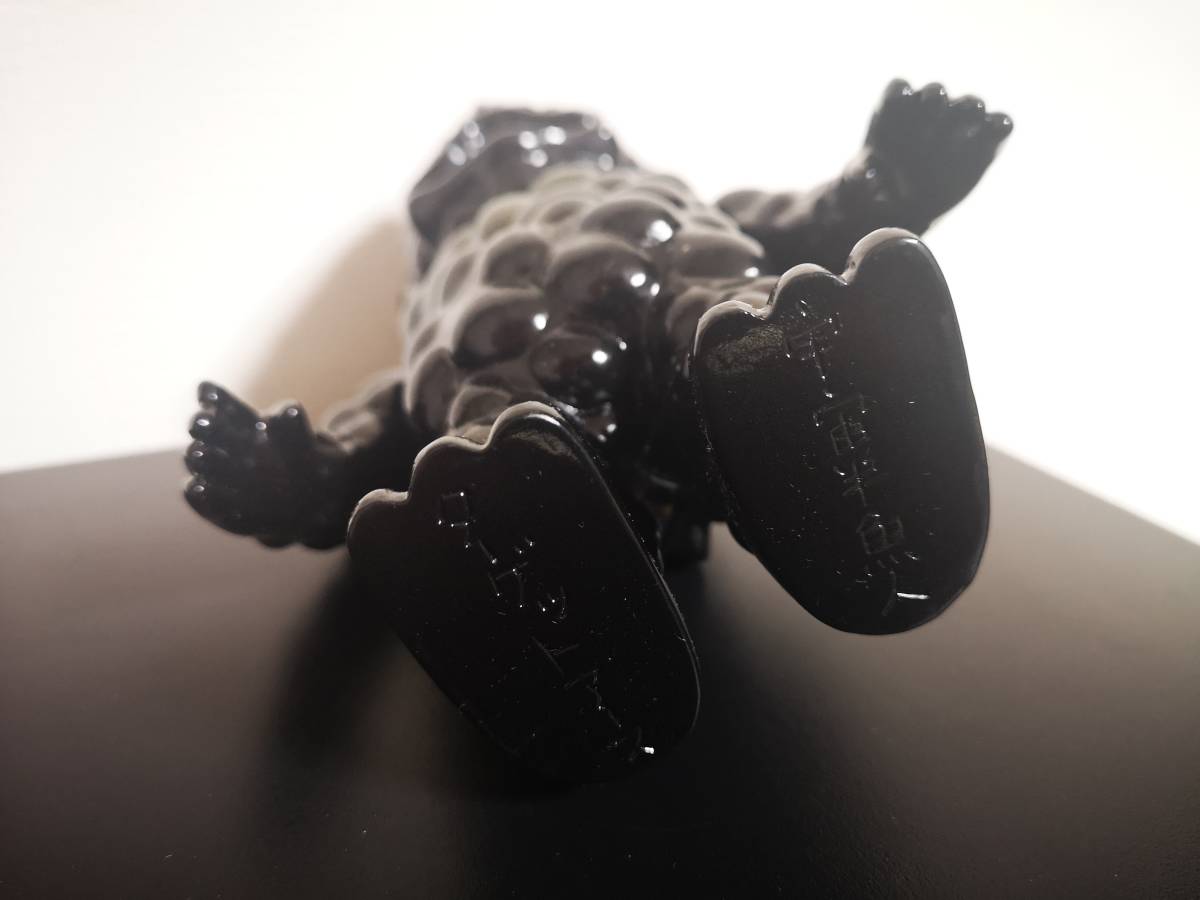 TARGET EARTH 宇宙半魚人 ソフビ 黒成型 ターゲットアース J.S.の入札  