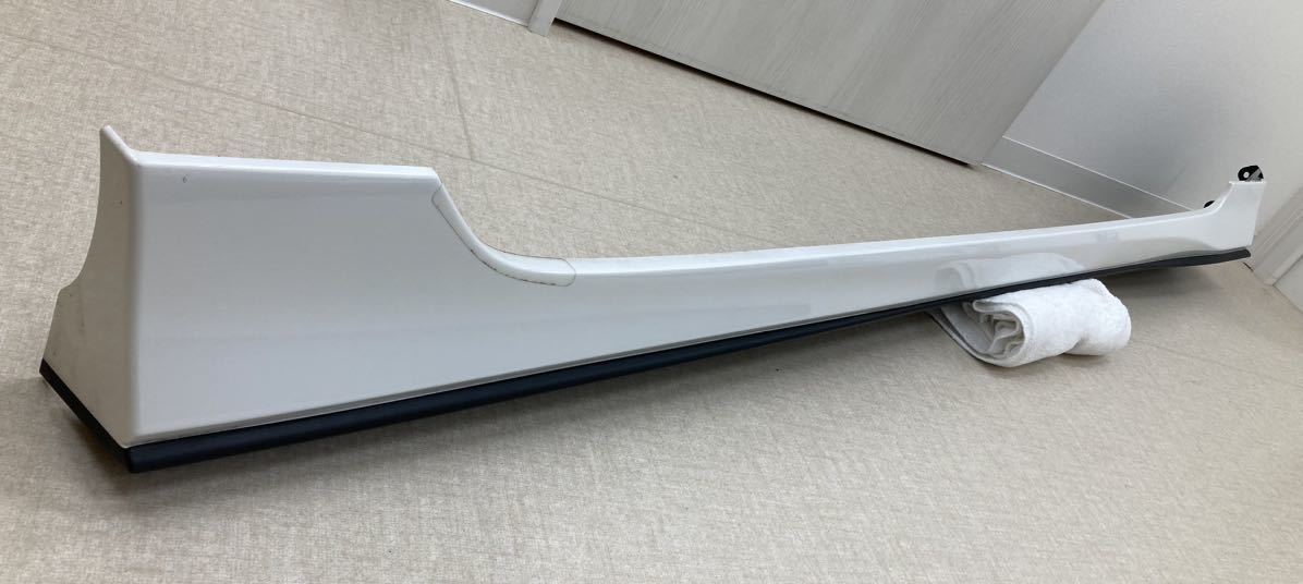 RX-8 後期タイプRS 純正サイドステップ カラーコード34K (検索用 RX8