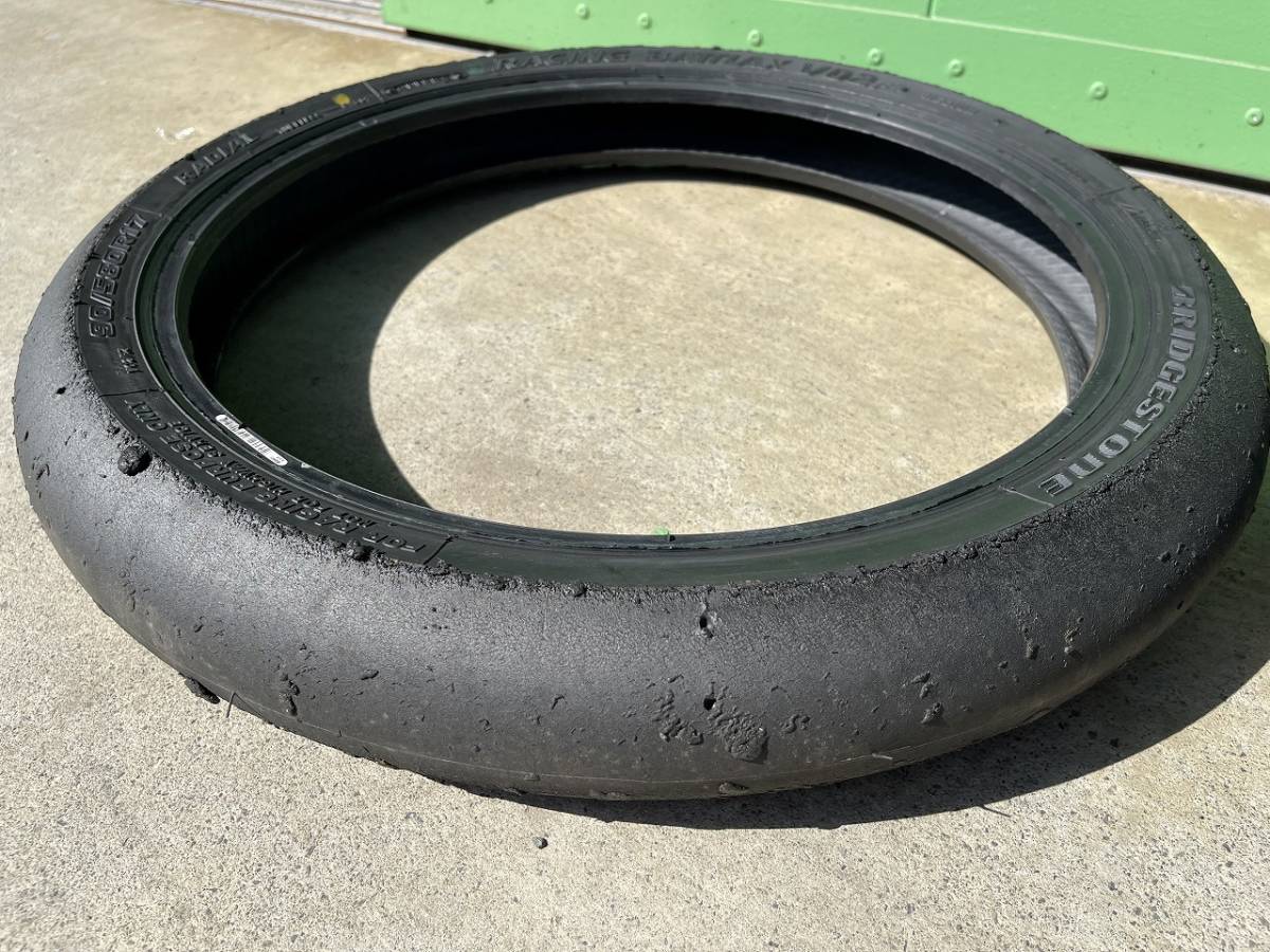 なお 中古VR02 スリックタイヤ90/580R17 120/600R17 前後ミディアム