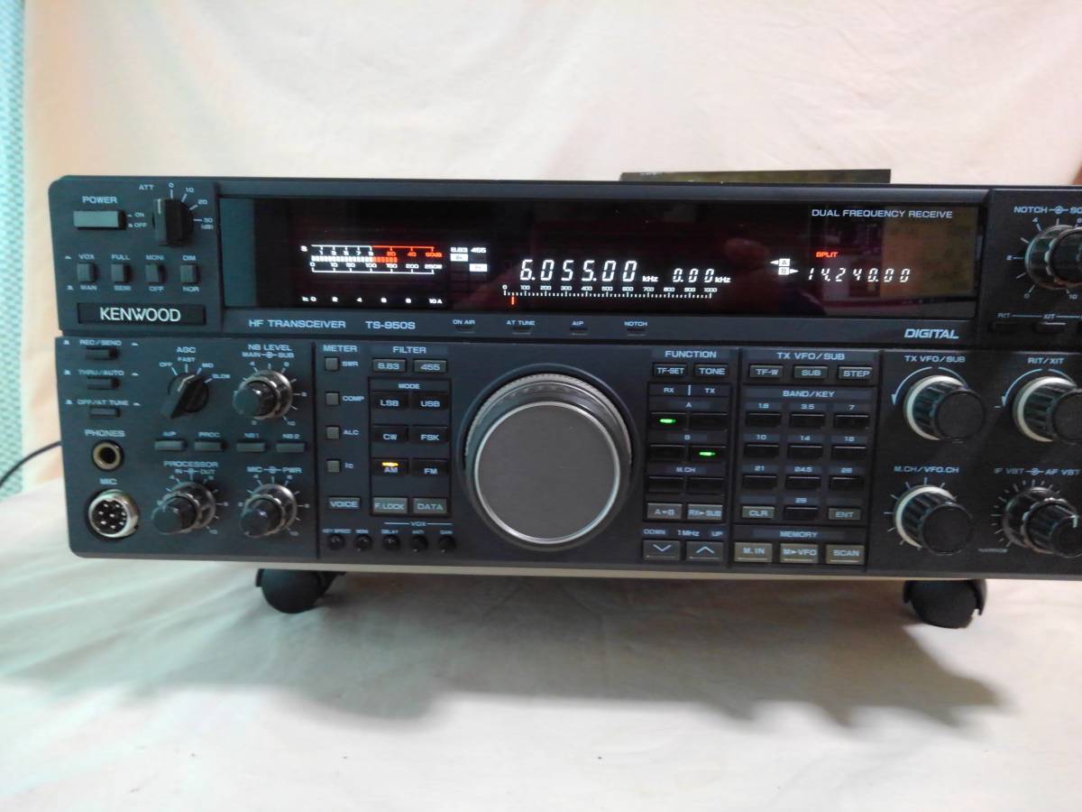 KENWOOD TS-950SD CARユニット SO-2(20MHz TCXO）付き 中古 動作確認