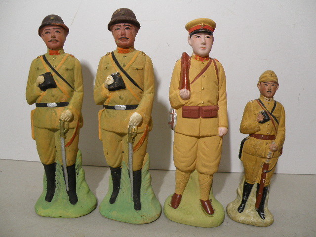 71 戦前 兵隊 土人形 4点 まとめて / 戦争 戦時資料 軍隊 日本軍 軍人