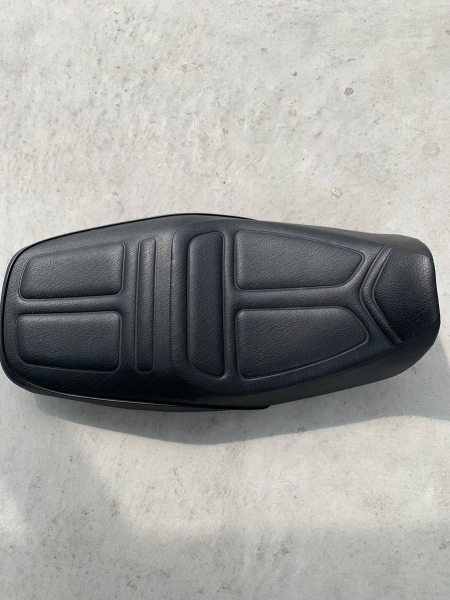 GSX1400 純正シート　破れなし