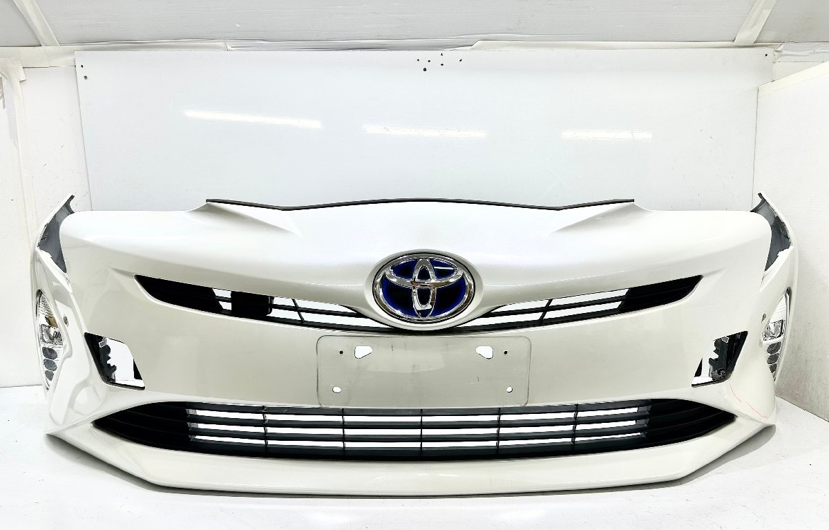 トヨタ　プリウス　ZVW50　前期　純正　フロントバンパー　52119-47700　パール　（B45-90）