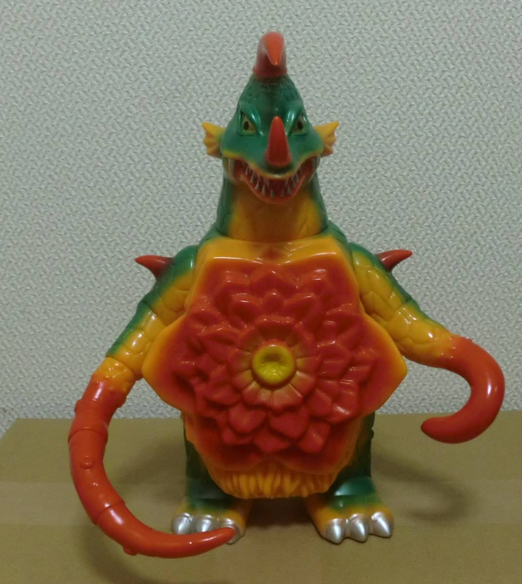 ☆なかよし アストロモンス 怪獣ソフビ ウルトラマンタロウ MAXTOY 
