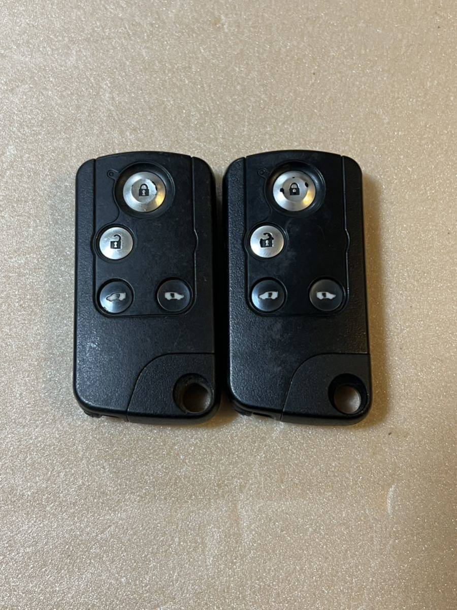 ホンダ RK ステップワゴン スパーダ スマートキー 両側パワースライドドア 4ボタン　72147-SZW-J72 (51)