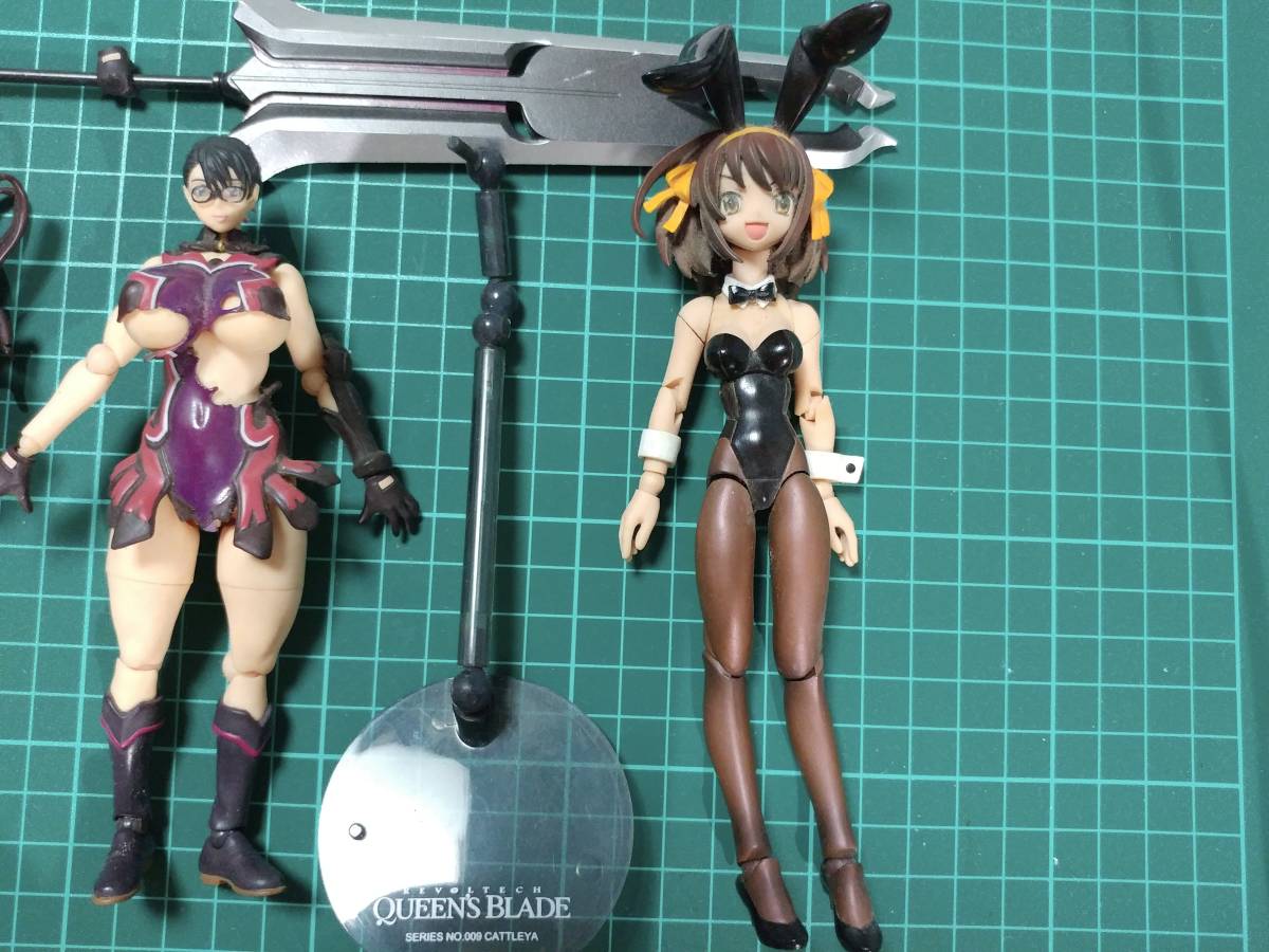 ジャンク品 リボルテック「クイーンズブレイド 武器屋カトレア」「涼宮