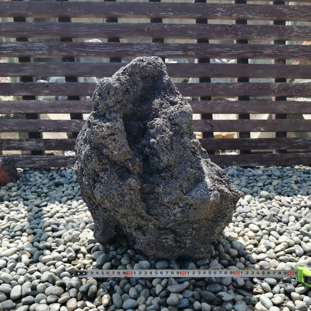 浅間 溶岩石 243キロ 庭石 石 庭 坪庭 ガーデニング 置物 オブジェ
