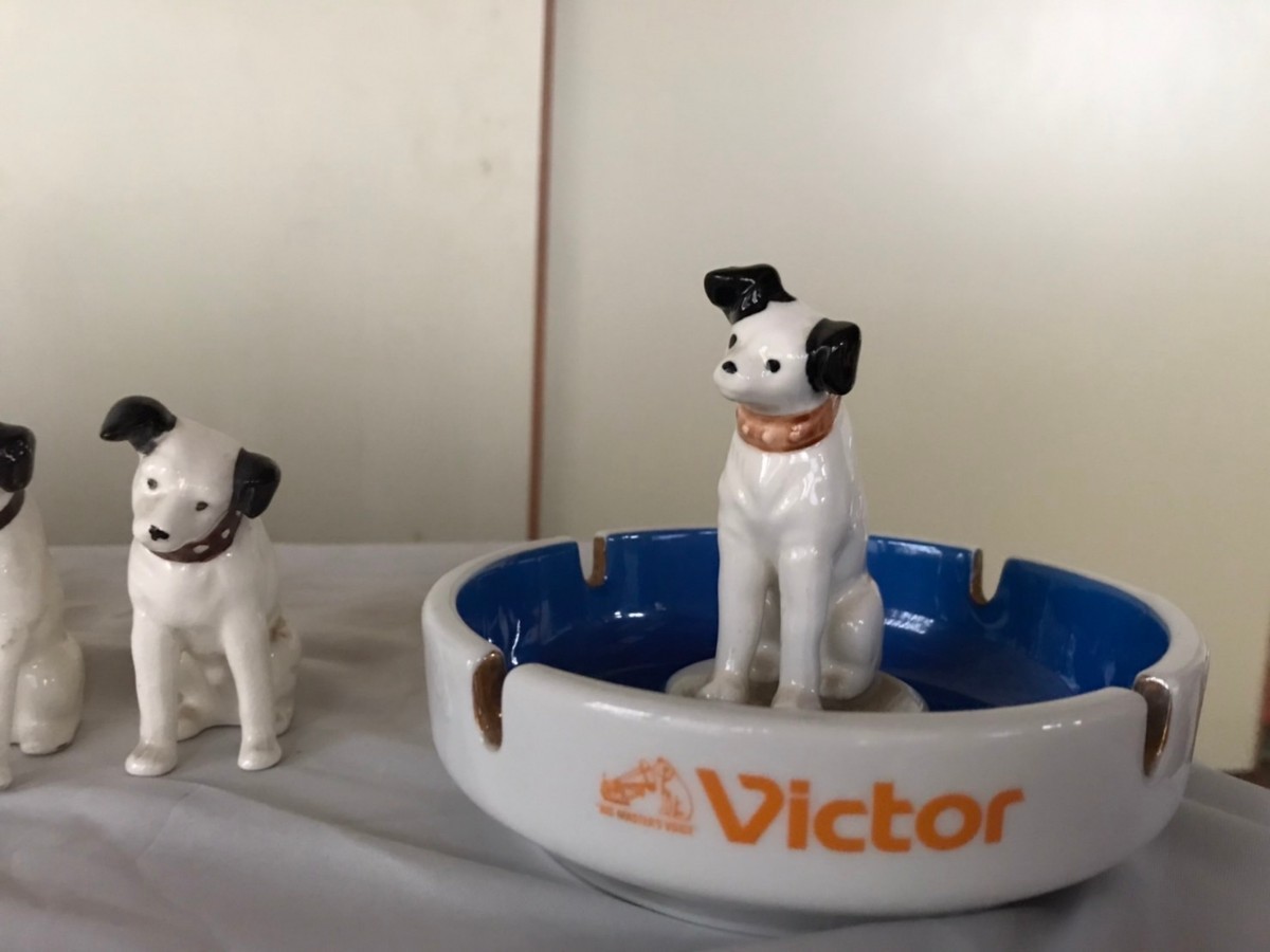 ビクター犬 ニッパー 置物　灰皿　ディスプレイ陶器製　　ビクター Victor_4