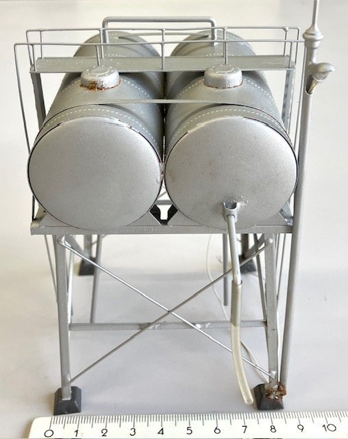 エンドウ　鉄道模型　HOゲージ　信号所　給水タンク　２点　214 エンドウ 鉄道模型 HOゲージ 信号所 給水タンク 2点 214 - メルカリ